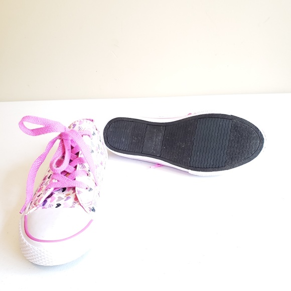 AirWalk LEGACEE Heart Print Canvas Shoes/ Sneakers - Picture 4 of 6